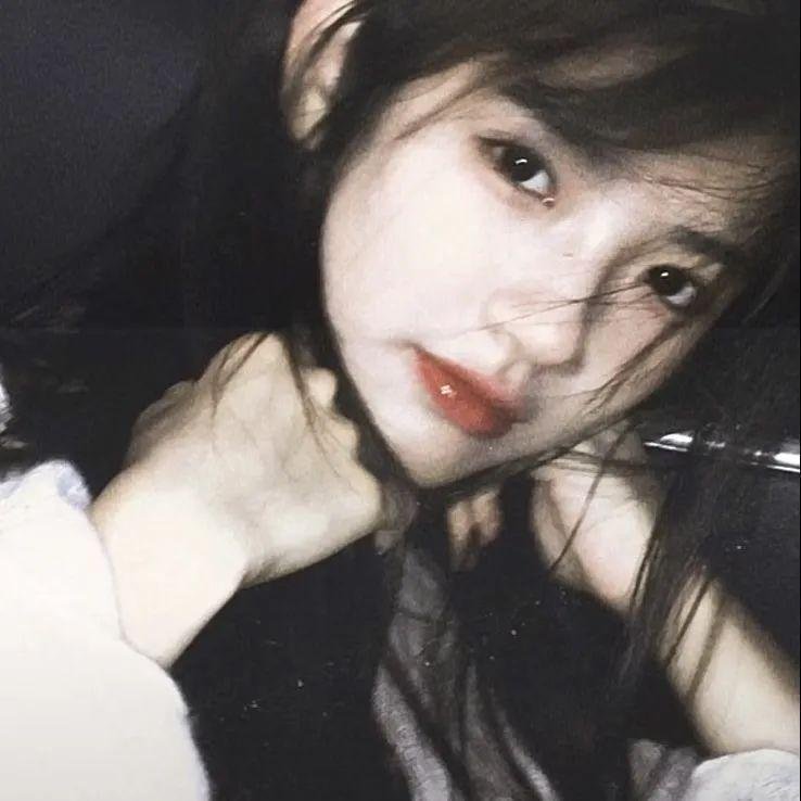 强袭魔女第一季